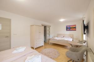 Rooms Hrominc