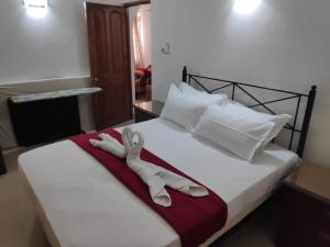 2 bhk with pool Private terrace 3 AC