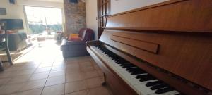 Maison du noyer 100m2 - Piano, Terrasse, Garage - Entre ville et nature