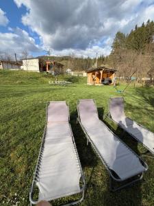 Biutiful Bungalow