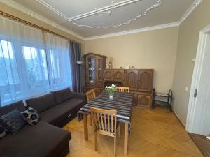 Apartamentai “Gėlių Alėja”