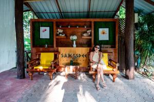 Sawasdee Lagoon Camping & Restaurant
