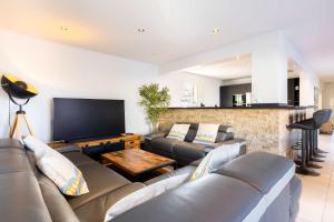 Villa Anja Agde Heated Pool & Jacuzzi Family Villa