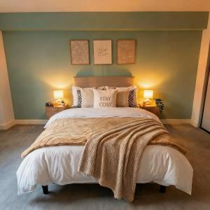 1BR Luxury City Centre Gem Sleeps 4