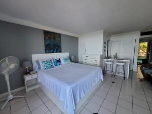 Blue Ripple Studio at Montego Bay Club