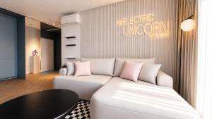 MYE Apartments - THE ELECTRIC UNICORN Apartment