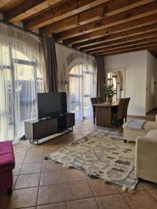 Corte Arco di Luce - Free Parking & Refinement