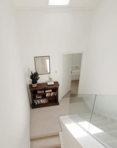 London Apartment