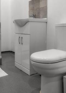 Cosy 2 Bed-5 Guests-Garden-Parking&WiFi