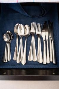 Cozy Studio in Surčin 2 Beds Near Airport