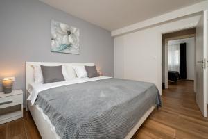 Modern apartman in old town