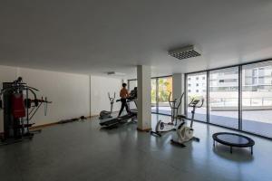 Nomad Horizon Spacious Apartment with Pool & Gym
