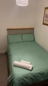 Relaxing Single Room Ideal for Work Unwind