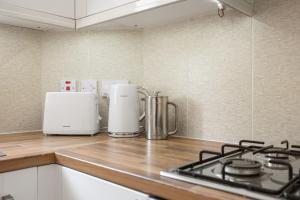 Stylish 1 Bedroom Flat in Highbury - Fast Central London Access