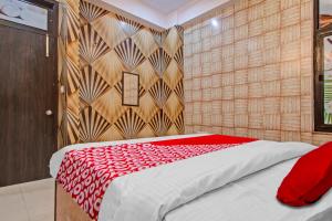 HOTEL O Rawat Palace