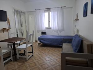 La Perla Moderno monoambiente a 2 cuadras del mar