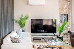 Stylish 4BR Villa in Yalıkavak Private Pool and Garden