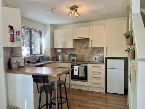 Little Olive - Beautiful 1 Bed House with Garden