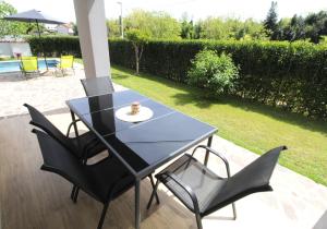 Apartment Villa Mares 1