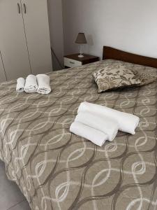 Casa Irrose, bilocale completo di tutti i servizi, in zona tranquilla