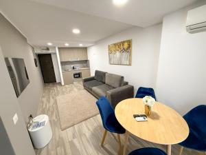 Olimp Sea View Apartments by Maritimo