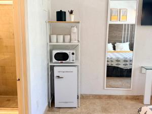South of Fifth Family & Pet-Friendly Retreat Across from Best Beach in Miami