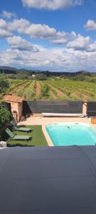 Maison climatisée avec piscine privee