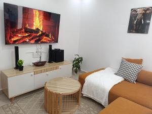 Naivegas-Staycation by Winnie-1 bedrooms