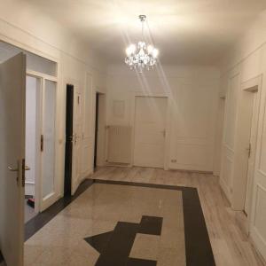 Wohngemeinschaft mit Privatzimmern