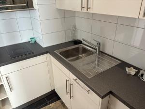 Quiet Champel-Terrasse getaway, 2 minutes from CEVA