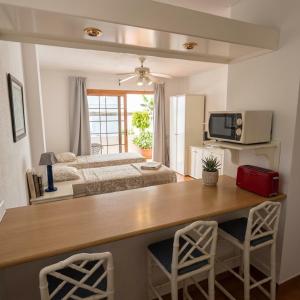Las Americas Studio Apartment