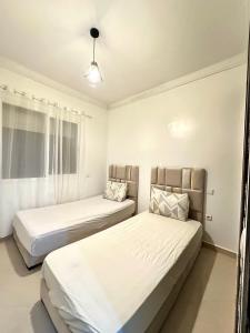 Ibiza appart 3ch, wifi, parking centre ville tgv