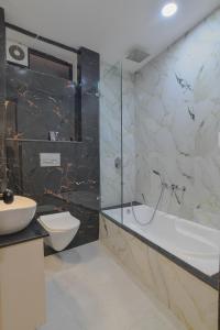 AceotelVirat, Vijay Nagar