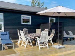 12 person holiday home in Ålbæk-By Traum
