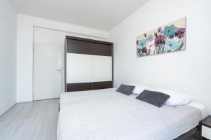 Aquarius Sea View Apartment