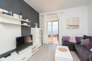 Aquarius Sea View Apartment