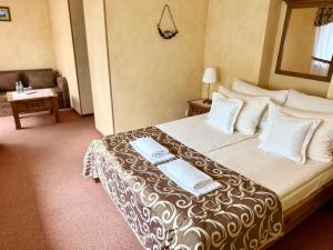 Hotel Dwór Karolówka