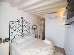 Traditional House in Mykonos Centre