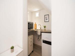 Mykonos Town Home for Two