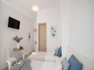 Mykonos Town Home for Two