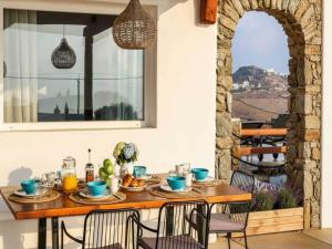 Kalafatis Stay with Private Pool