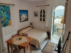Akrotiri Flat near Red Beach