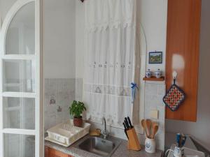 Akrotiri Flat near Red Beach
