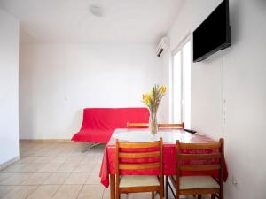 Tasteful Apartment in Zadar with Balcony