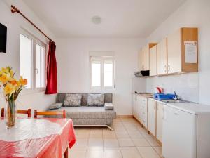 Tasteful Apartment in Zadar with Balcony