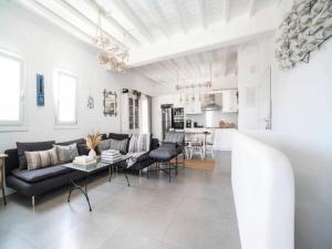 Panormos Stay for Seven Guests