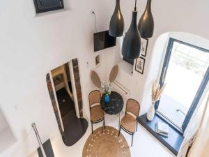 Fira Home with Rooftop Hot Tub