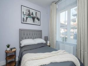 London Flat with Private Entrance