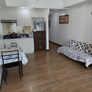 Relaxing in the Heart of City