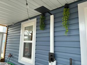 Hot Tub, Walk to Caesars, Free Parking, Sleeps 8